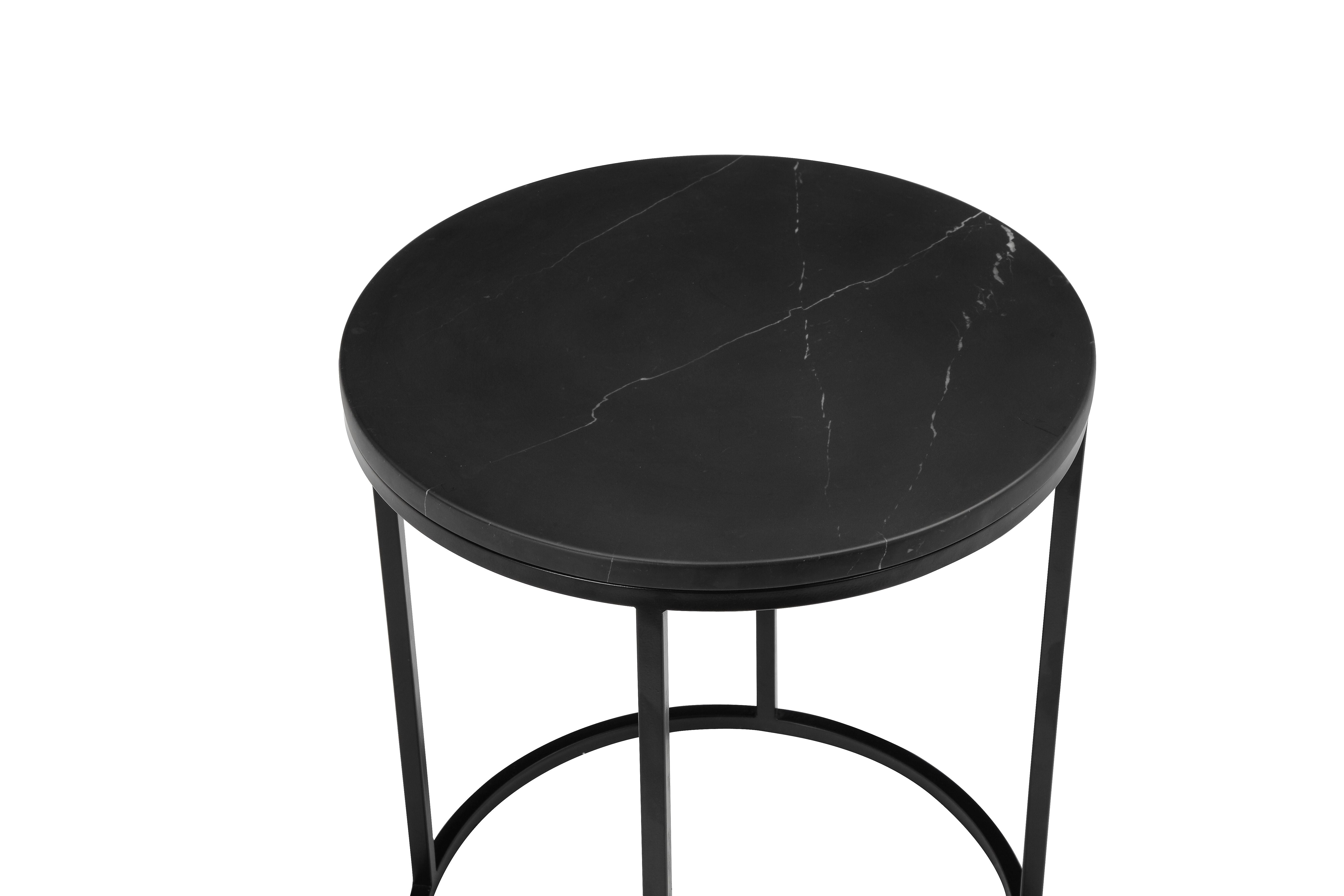 ONIX End Table in Black on Black